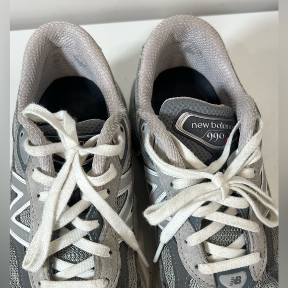 Women’s Size New Balance 990 Made in USA Classic Gray and White Sneakers - Picture 7 of 11